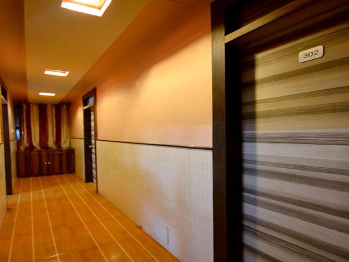 Hotel Sai Hari Prasad Ширди Экстерьер фото